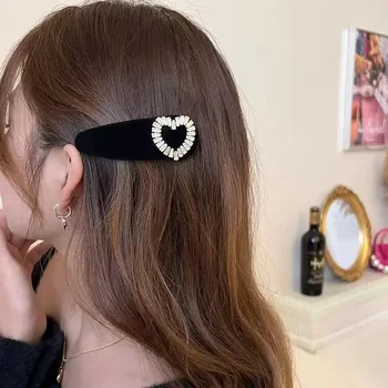 Velvet Doplnky Do Vlasov Pre Ženy 2023 Nové Populárne Čierne Vlasy Klipy Vlasy Nosenie Luxusné Šperky Pre Ženy, Dievčatá Vlasy Príslušenstvo Obrázok