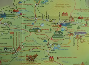Sin-Ťiangu Turistické Trasy Mapa (Anglická Verzia) Obrázok